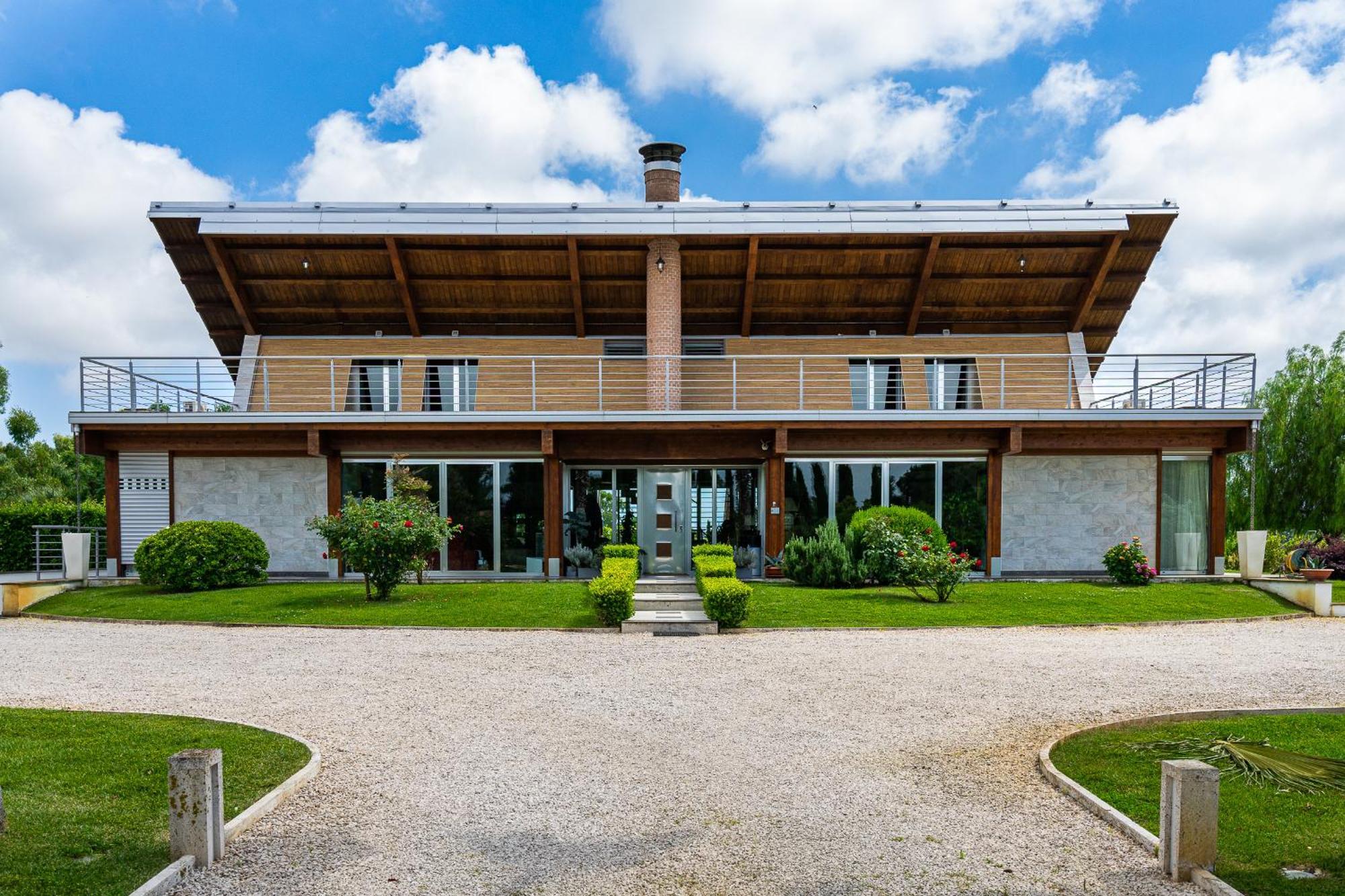 Casale Delle Ronde B&B 拉蒂纳 外观 照片