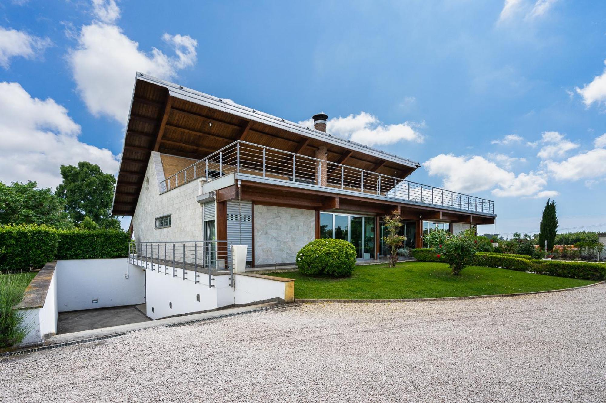 Casale Delle Ronde B&B 拉蒂纳 外观 照片