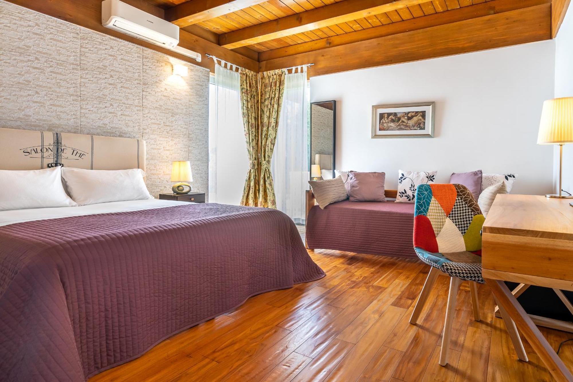 Casale Delle Ronde B&B 拉蒂纳 外观 照片